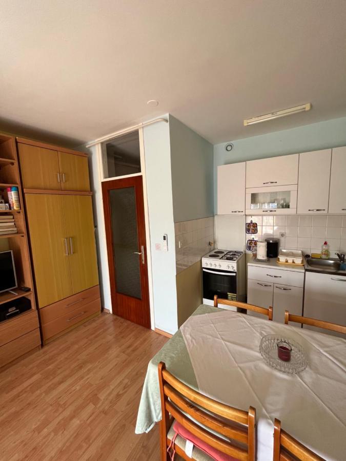 Apartman Niko Apartment Пула Екстериор снимка